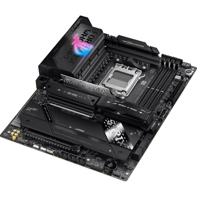 Материнская плата ASUS ROG Strix X870E-E Gaming WiFi. Фото 5