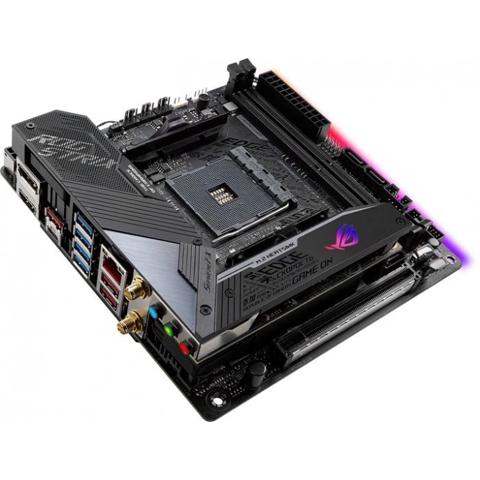 Материнская плата ASUS ROG Strix X570-I Gaming. Фото2
