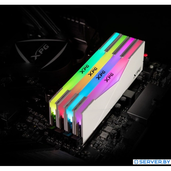 Оперативная память ADATA XPG Spectrix D50 RGB 32ГБ DDR4 3600 МГц AX4U360032G18I-SW50. Фото 3